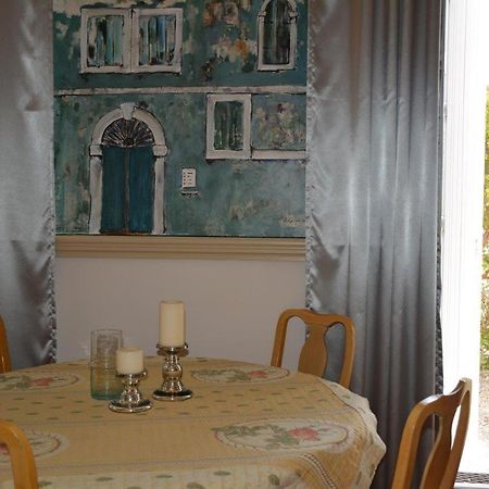 Le Gite Du Chateau Auriac-sur-Vendinelle Luaran gambar