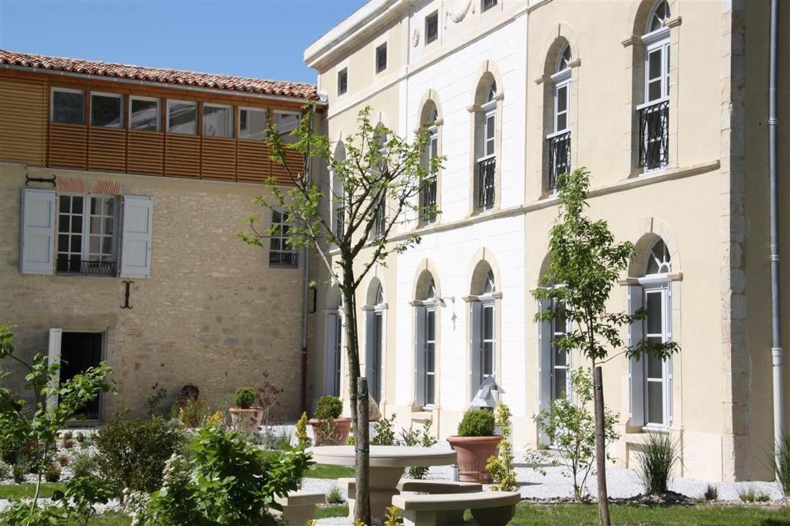 Le Gite Du Chateau Auriac-sur-Vendinelle Luaran gambar